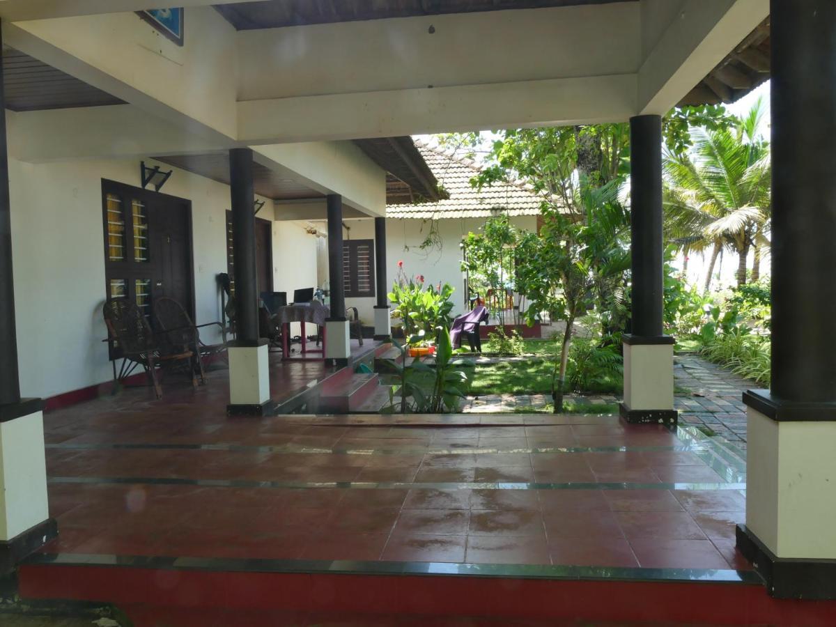 מאראריקולם Marari Sealap Beach Villas מראה חיצוני תמונה